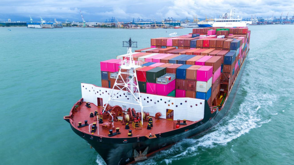 FOB vs CIF : CIF Shipping with Freight and Insurance